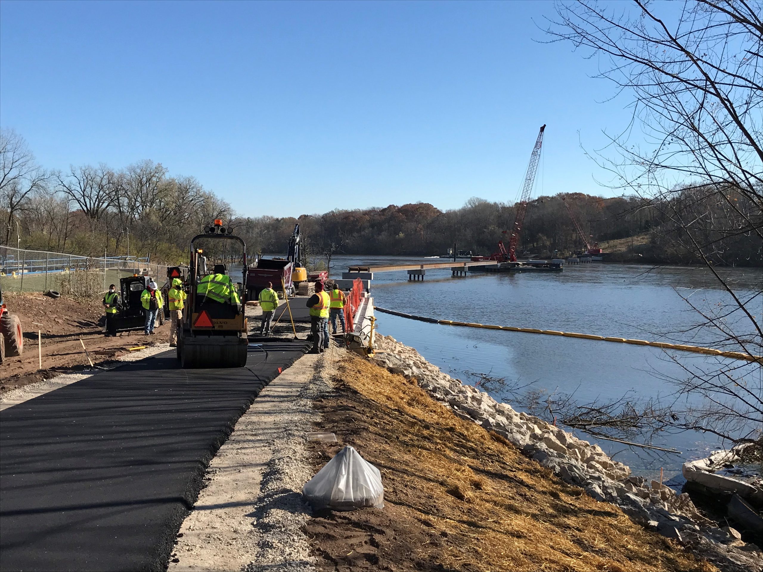 Asphalt application on Fox River Boardwalk