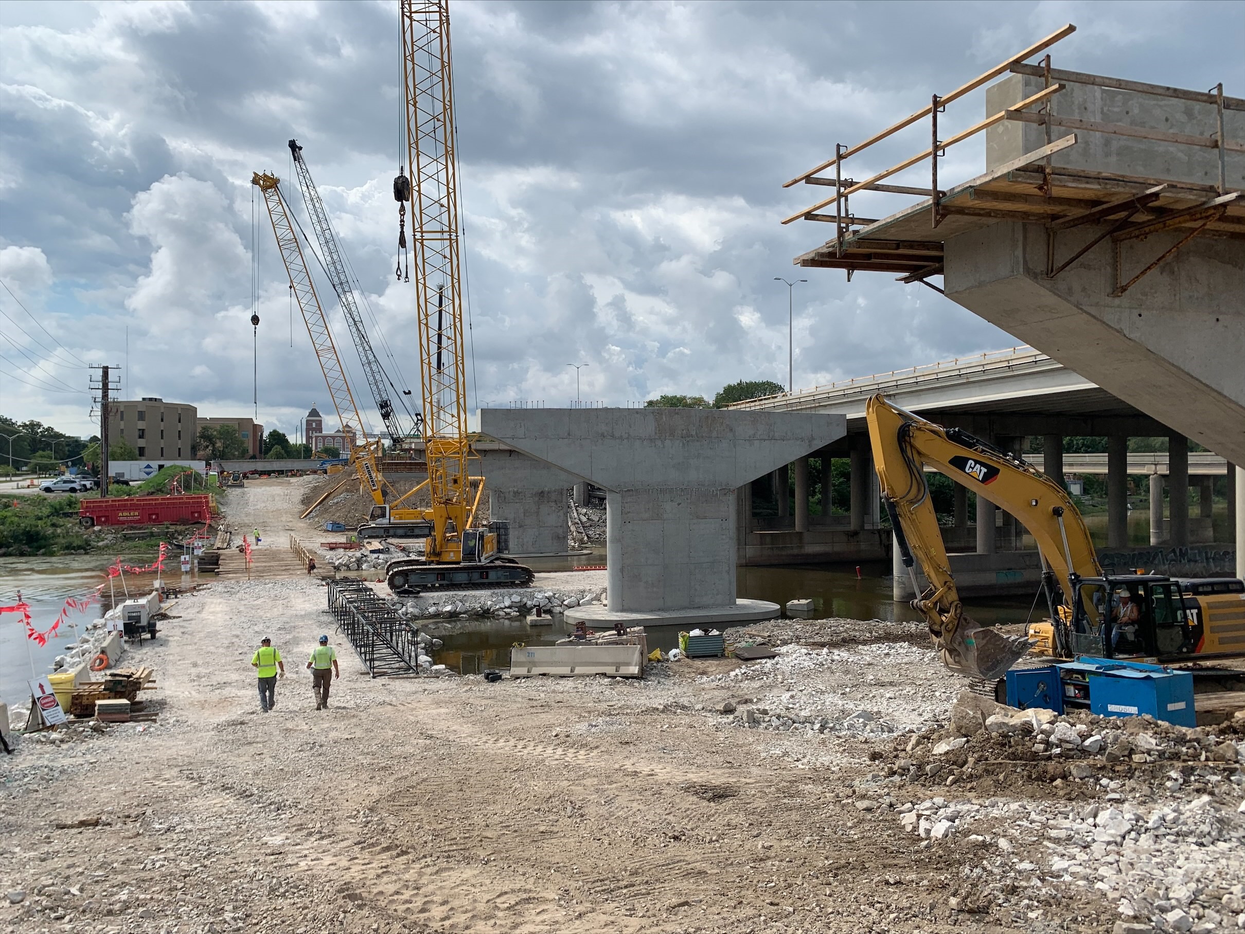 143 URT improvements in Milwaukee County, WI