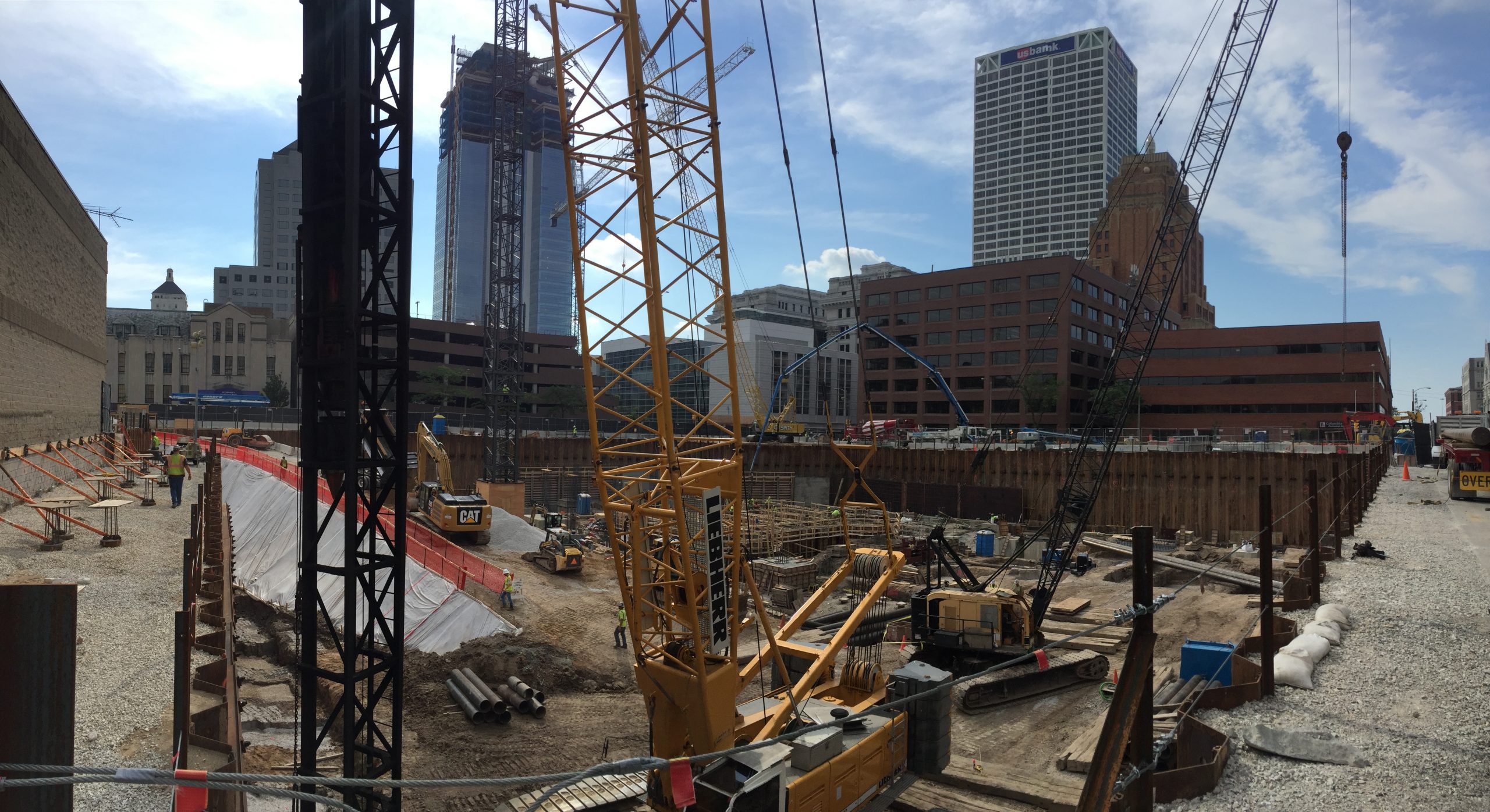 Heavy machinery work on foundations & Earth retention of 7Seventy7