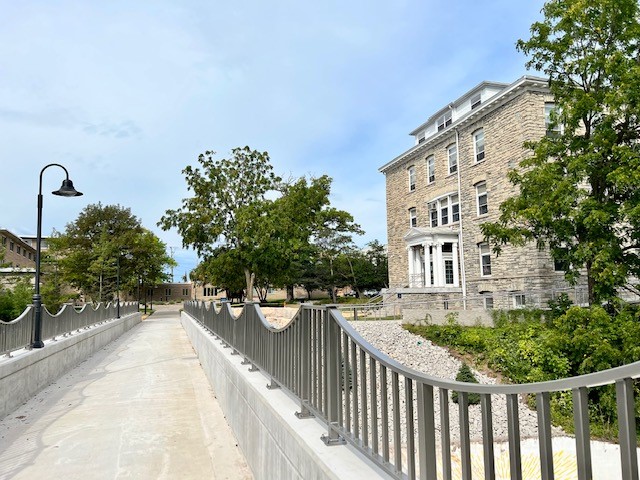 Lawrence University Pedestrian Bridge in-progress