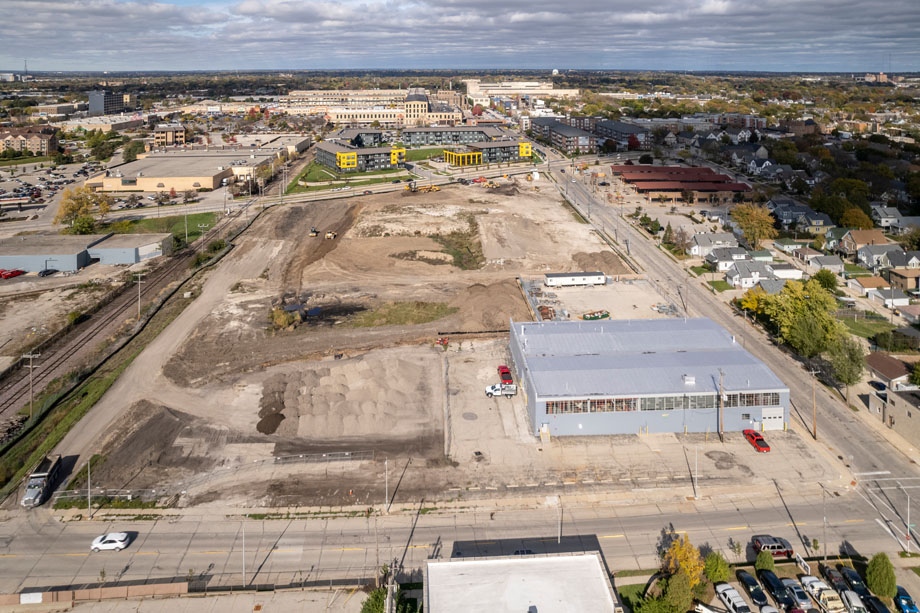 Wide shot view Sona Site